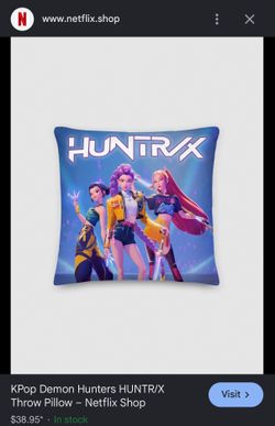 KPop Demon Hunters HUNTR/X Visit › Throw Pillow