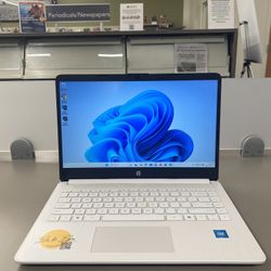 HP Laptop 💻 w/Extras