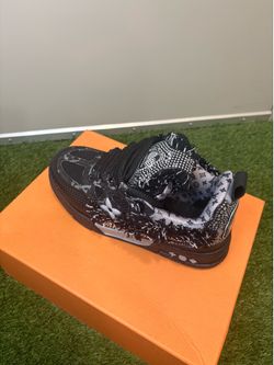 Lv skates rhinestone