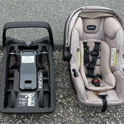 Evenflo Litemax Safemax 2.0 Car Seat + 2 Bases 