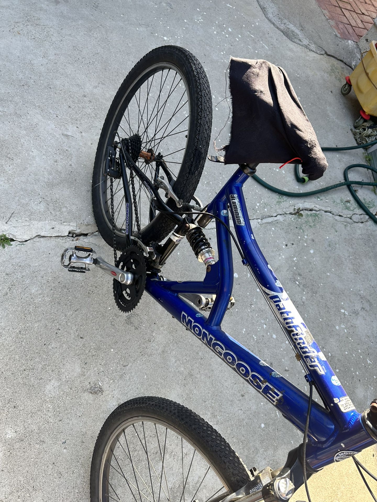 mongoose mozo mountain bike for Sale in Los Angeles CA OfferUp