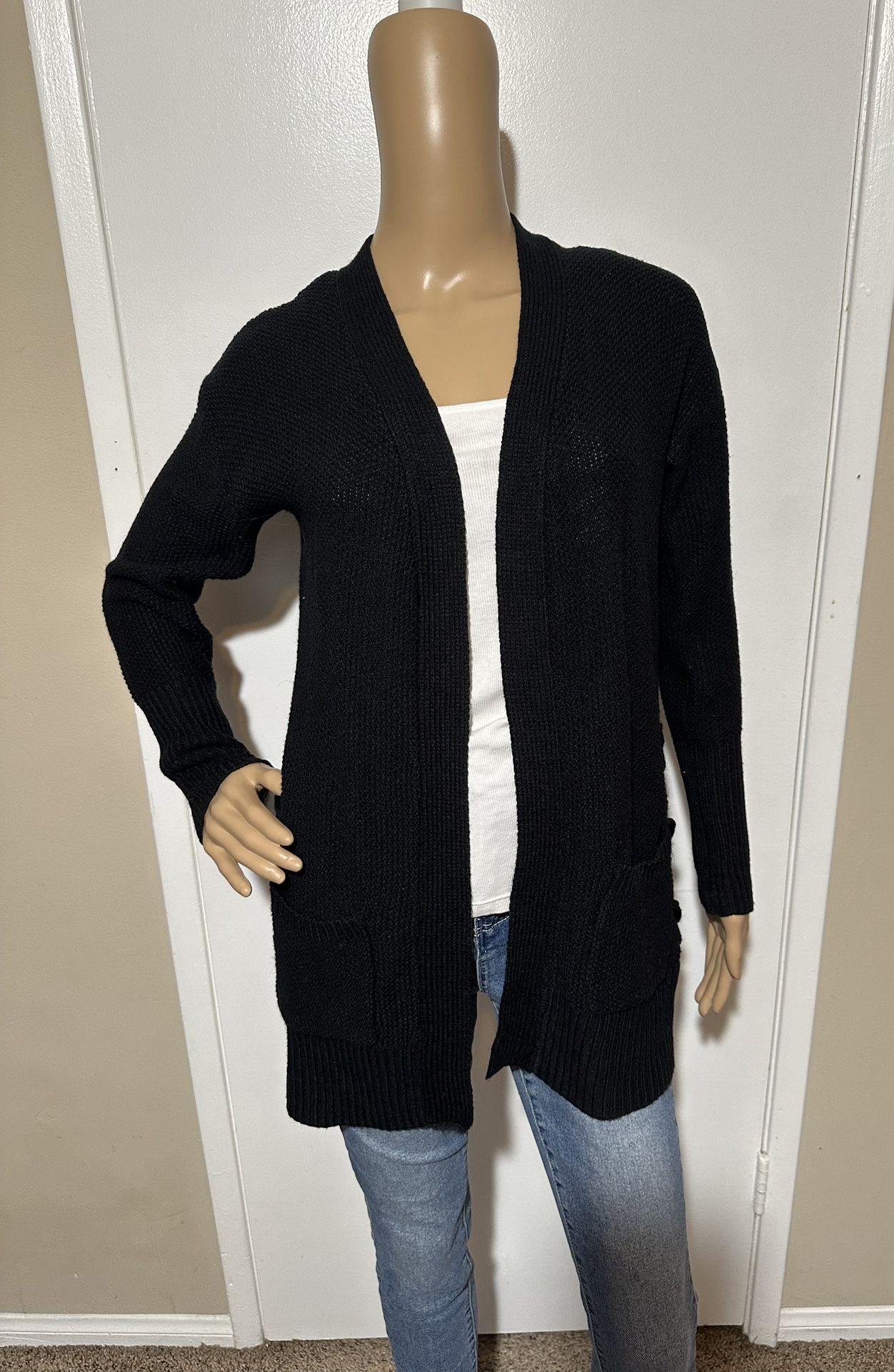 SO Women’s Black Cardigan Size XS