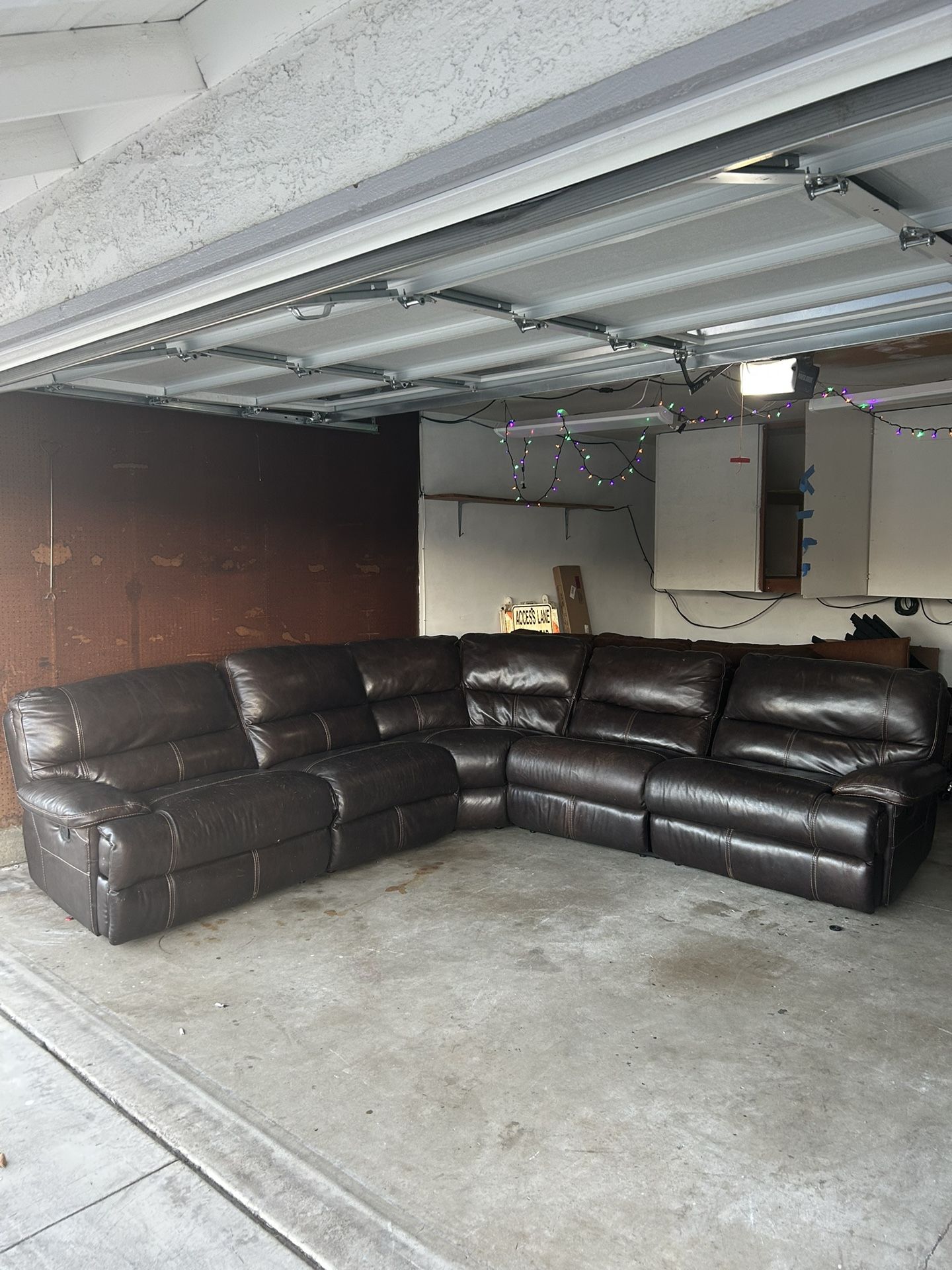 🚚 L SHAPED SECTIONAL COUCH!!! 🚚 DELIVERY AVAILABLE!!! 🚚