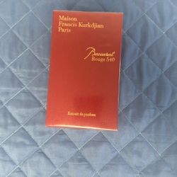 Baccarat 540 Rouge by Maison Francis Kurkdjian  