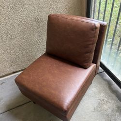 Accent Chair 