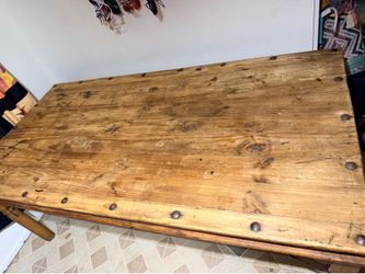 Rústic table