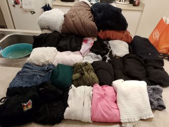 Women's clothing lot
