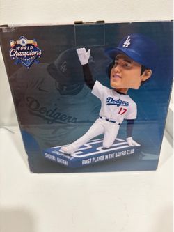 Ohtani bobblehead sliding