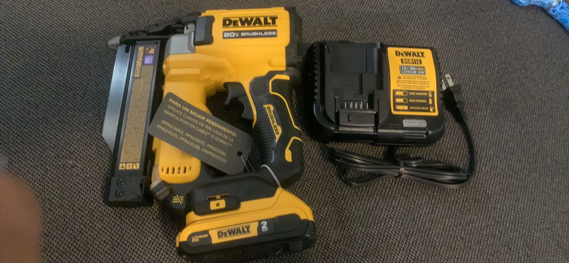 Dewalt Pistola Finish 23