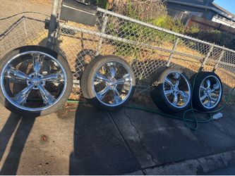 22 in chrome rims and tires 5 lug nuts
