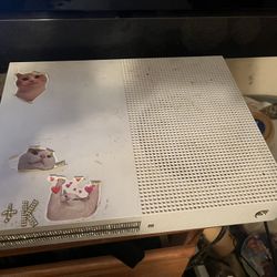 150 xbox 1 also controllers