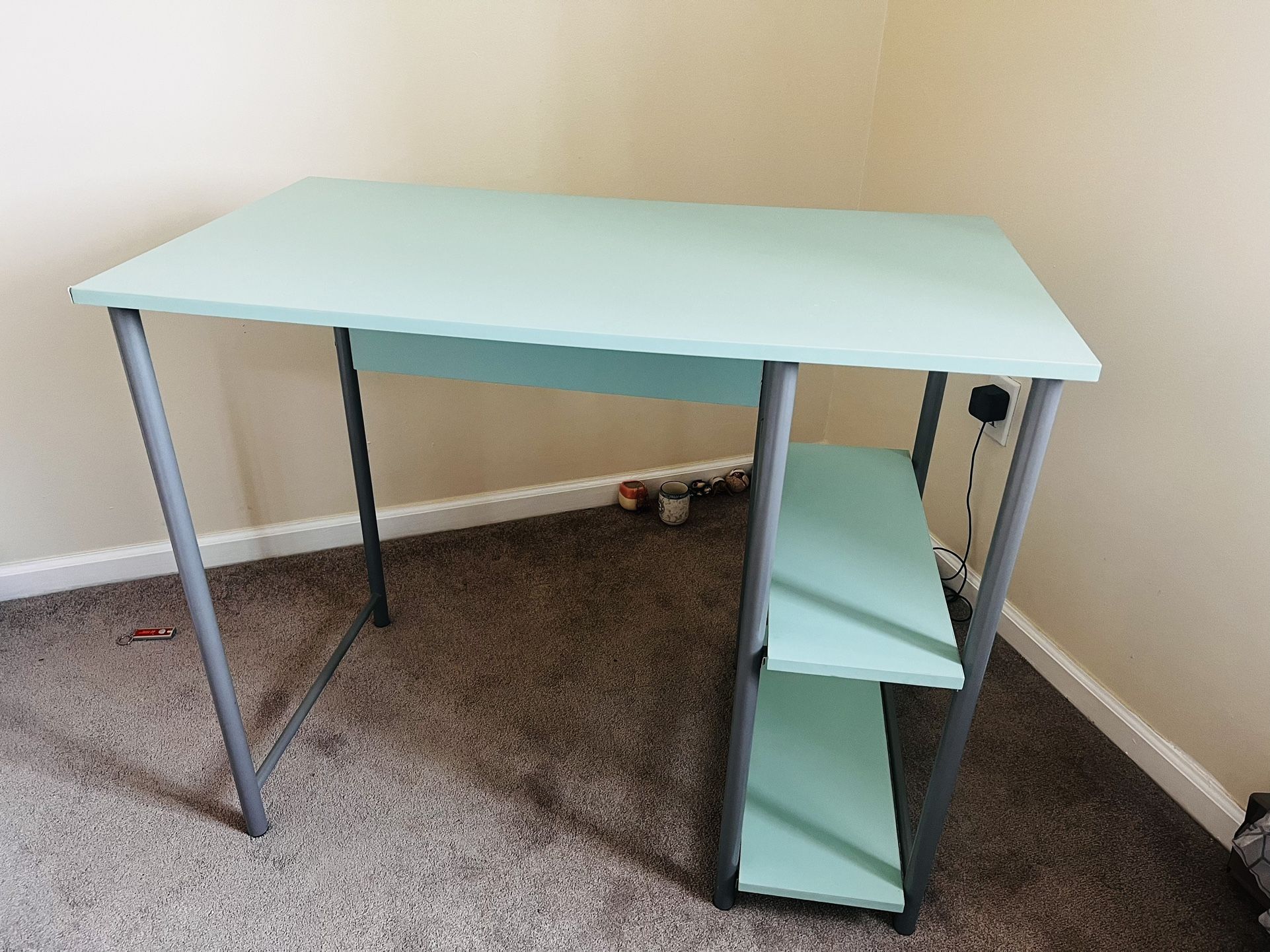 Desk Table