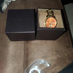 MICHAEL KORS Pink Watch With Gold Band