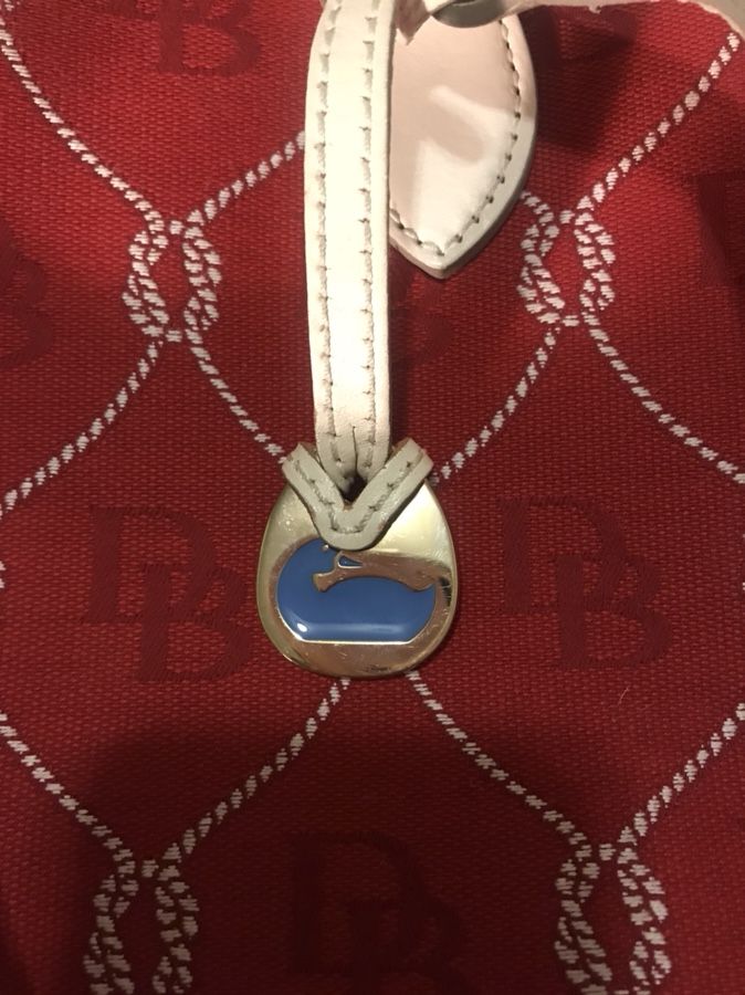 Dooney & Bourke tote