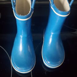 Sz 5  rain boots
