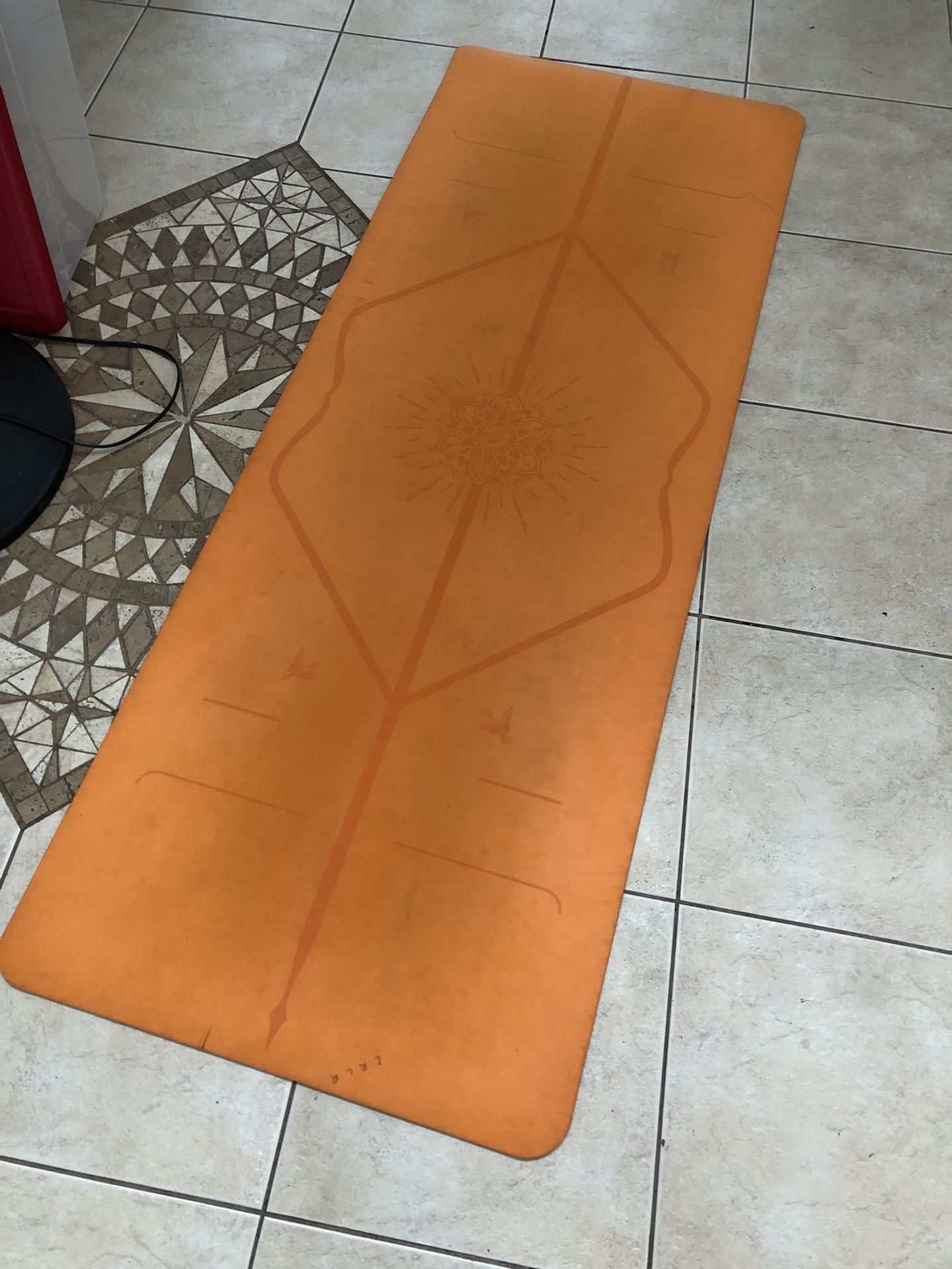 Liforme Yoga Mat “Happiness”
