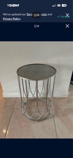 glass mirror table