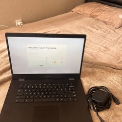 Asus Chrome Book Laptop