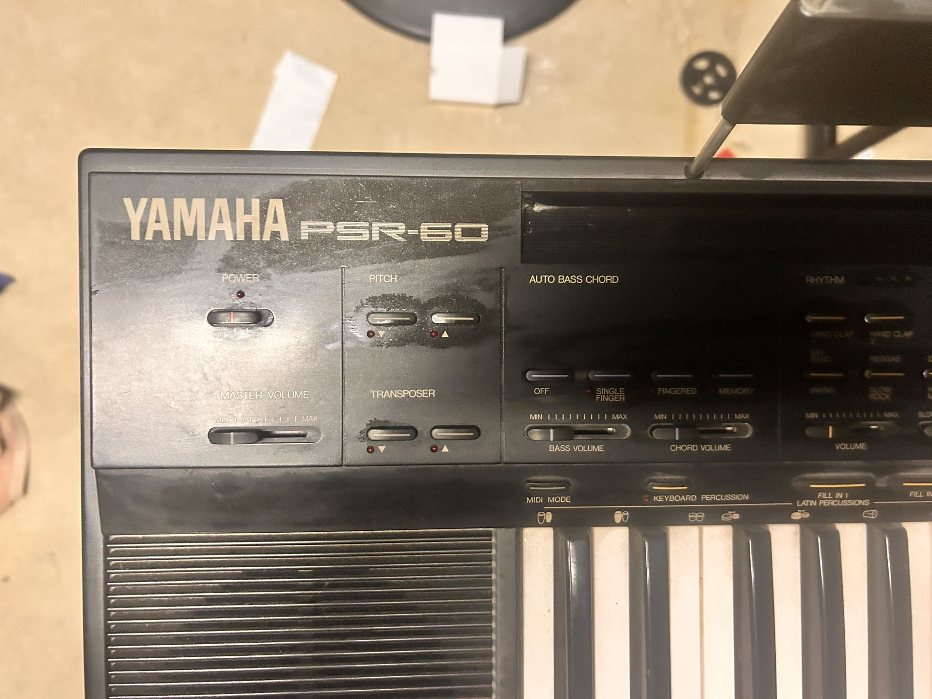 Yamaha PSR-60 Keyboard 