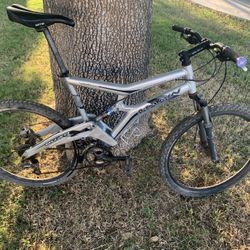 Large Marin Mountain Bike Full Suspension 