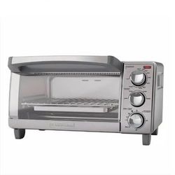 BLACK+DECKER 4-Slice Stainless Steel Toaster Oven