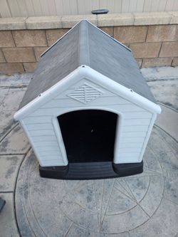 Dog house