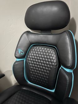 DPS Centurion Gaming Chair