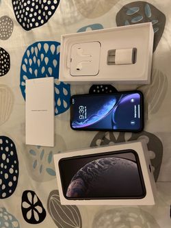 Apple iPhone XR 64GB unlocked brand new