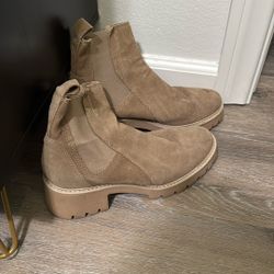 Dolce Vita Women’s Boots 