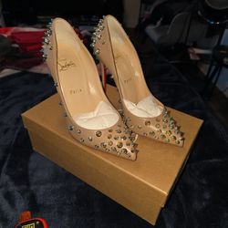 Christian Louboutin Pumps 