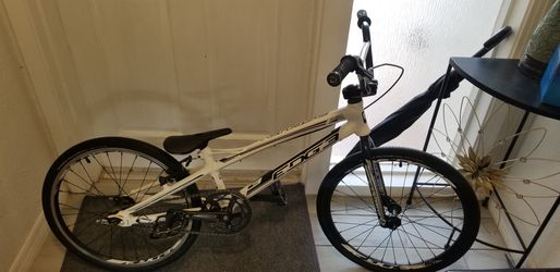 Chase edge bmx bike