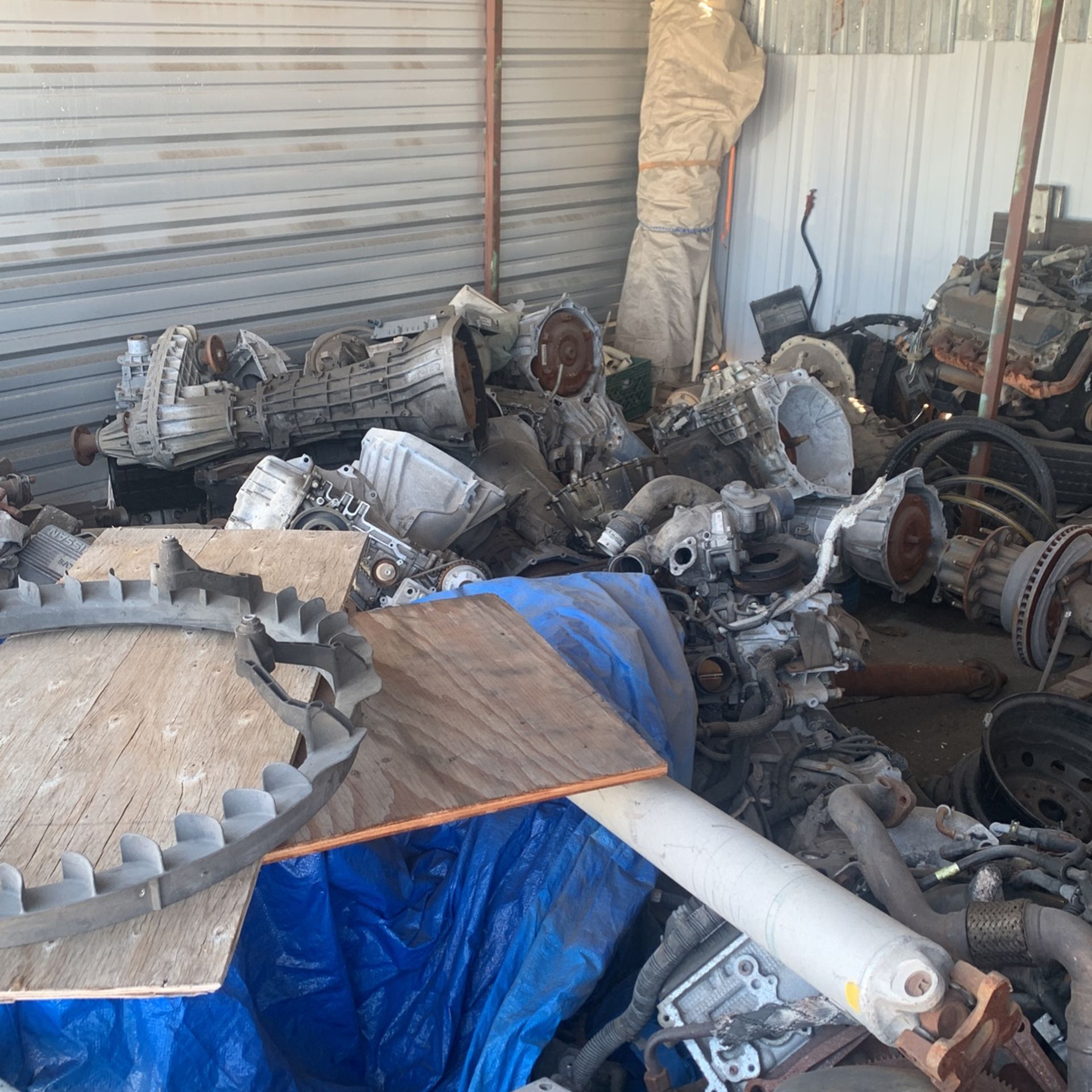 Lots Of Low Mileage Engines That Have Been Sitting For Years for Sale