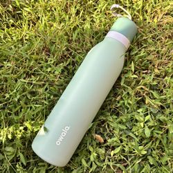 NEW Owala Free Sip Twist