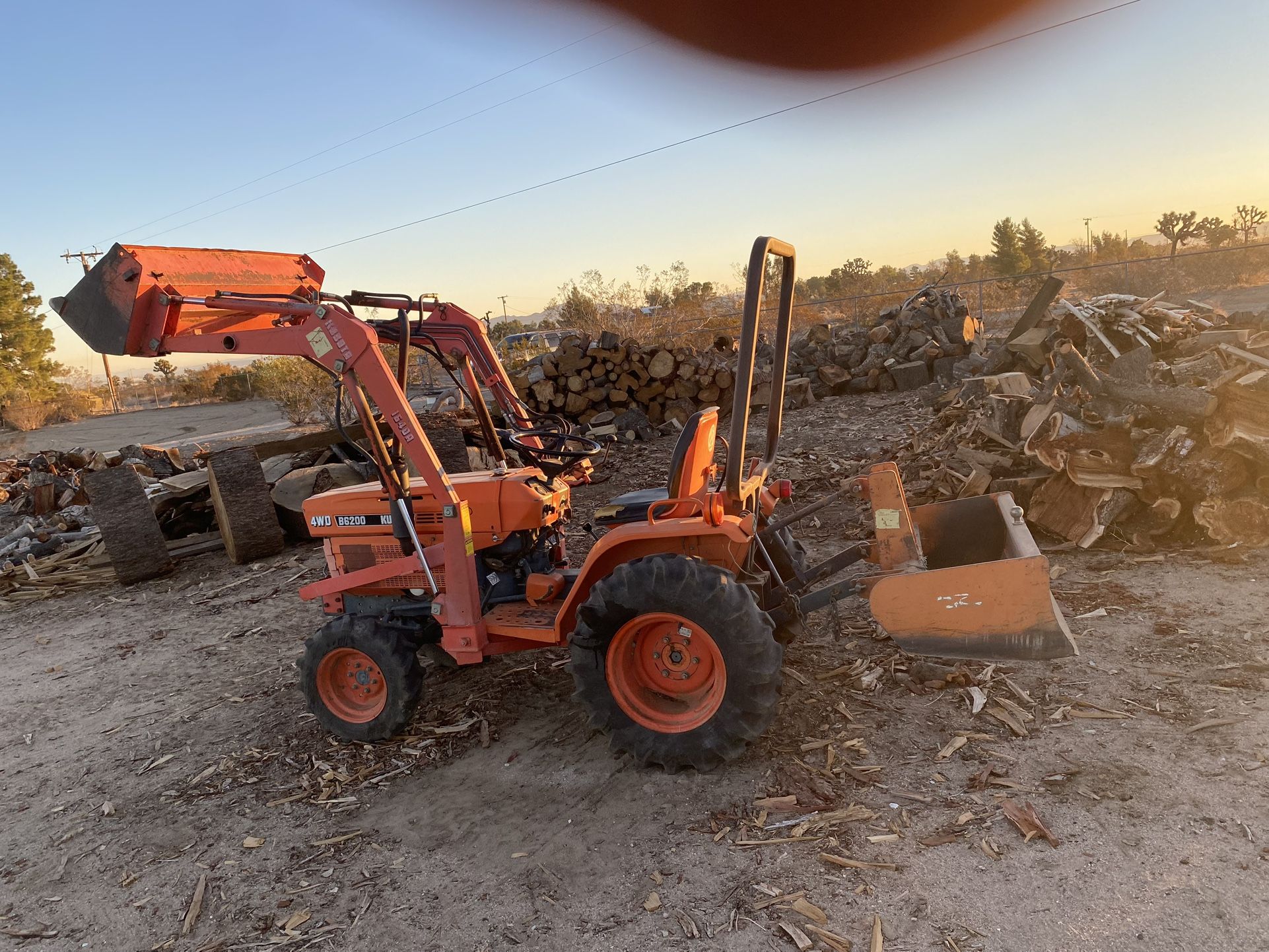Kubota B6200 4WD