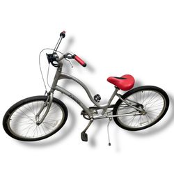 Electra Townie 3 speed cruiser style bike. Townie3 women’s (not An E Bike) 