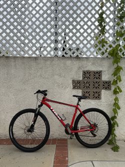 Trek X Caliber 4 Mountain Bike