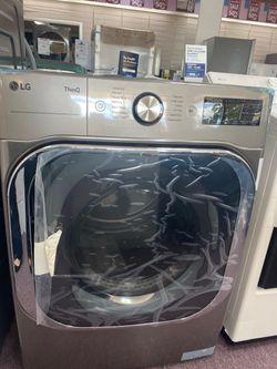 LG 9.0 cu. ft. Vented SMART Stackable Gas Drye