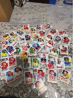 Tarjetas panini $1.00 cada una tú las escoges