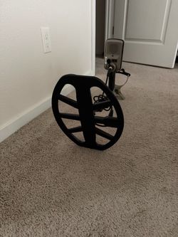 Metal Detector  Minelab  Xterra Elite
