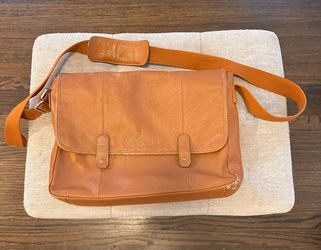 Tan Leather Messenger Bag with Shoulder Strap