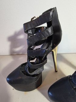 Size ten women's heels