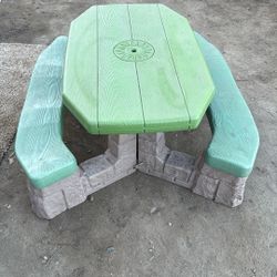 Kids Play Table/Bench