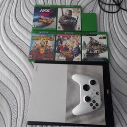 Xbox One S 500 Gb 1tb Storage Great Condition