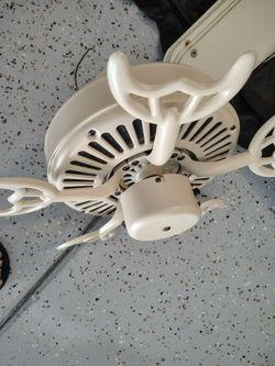 Fan like new in spring hill