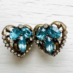 Vintage heart shaped aqua rhinestone earrings 