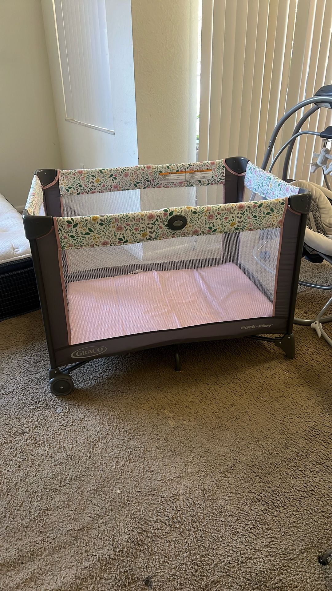 Graco Pack N Play On The Go Playard, Tasha