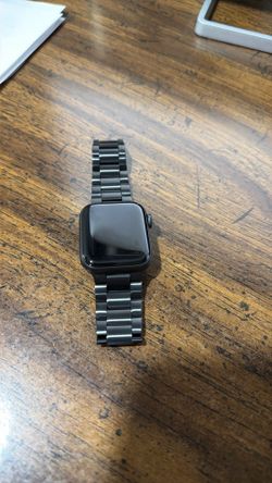 Apple Watch Series 5