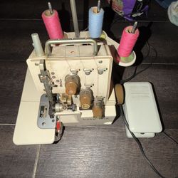 Baby lock Serge By Juki