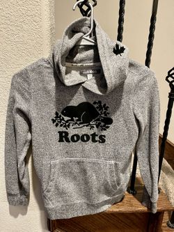 Roots Hoodie Kids Size m 7-8