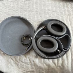 Sony WH‑XB910N Wireless Noise‑Canceling Headphones